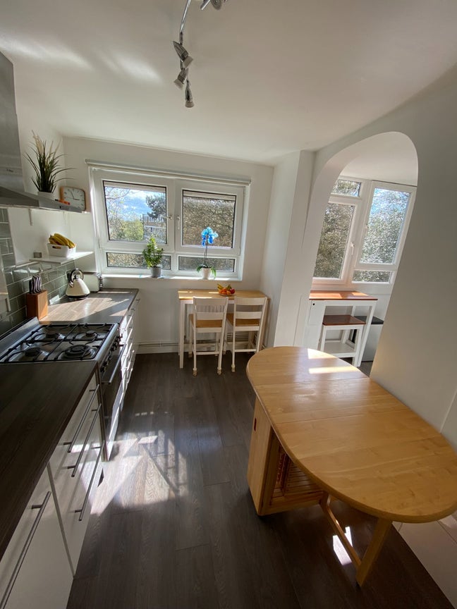 Single room in Southfields. All bills incl. Main Photo