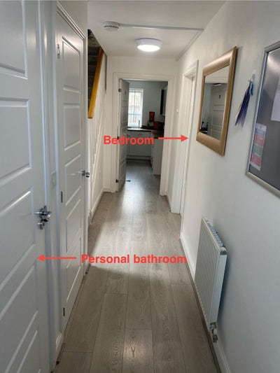 Spacious Room in Canley  Main Photo