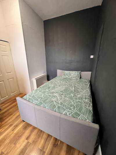 2 Bed Apartment in Fantastic Location Main Photo