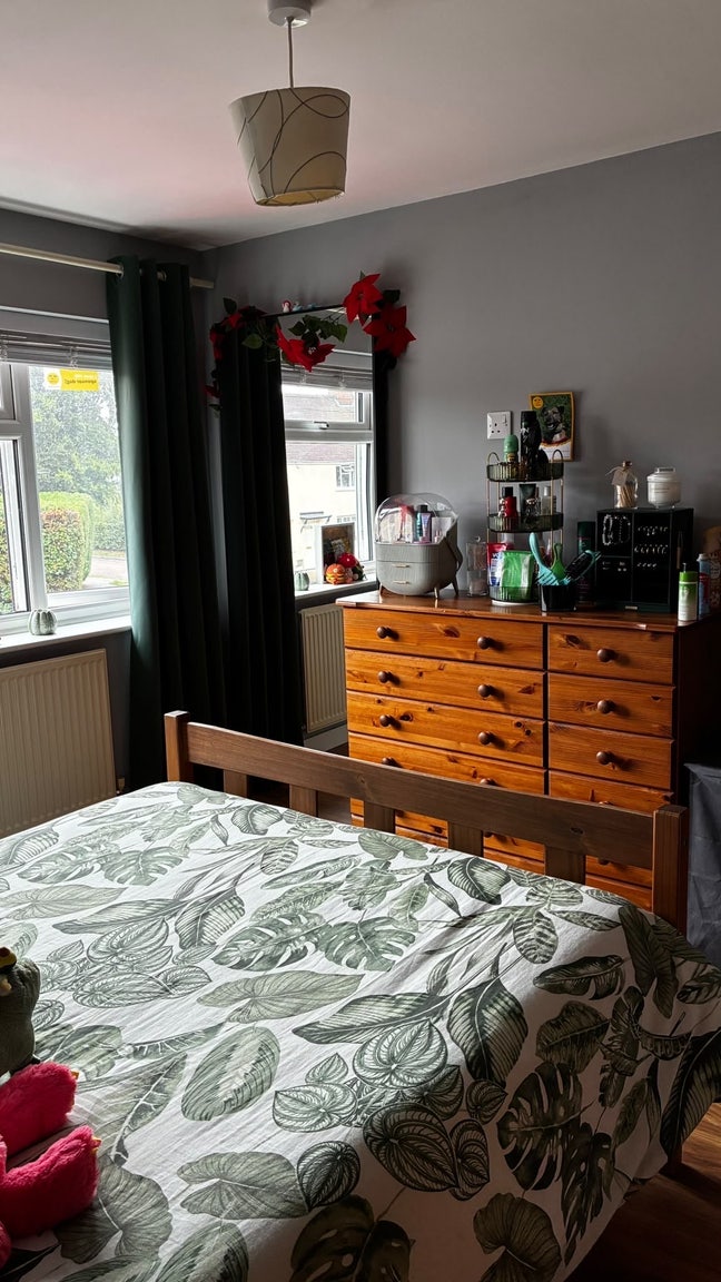 Large double room Main Photo