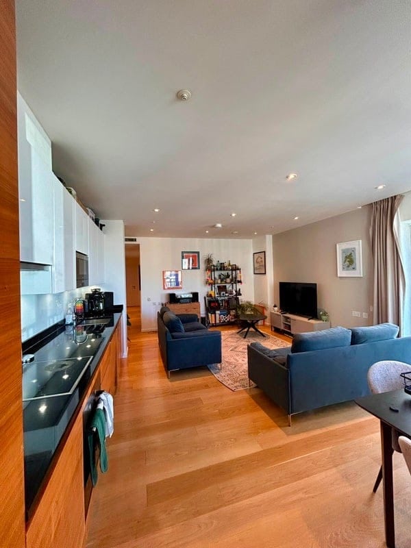 Double Room in Lovely East Village Flat Main Photo