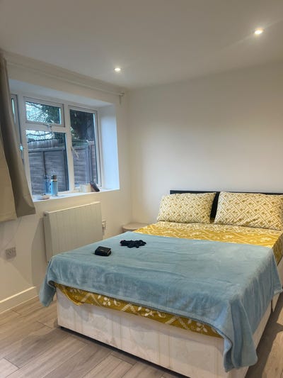 🌿 Fully Furnished 1-Bed Flat l Bills inc (SE25) Main Photo