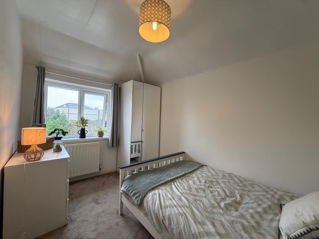 One double room, Good location Main Photo