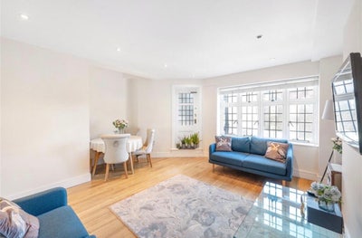 Amazing flat nr St James Park tube Main Photo