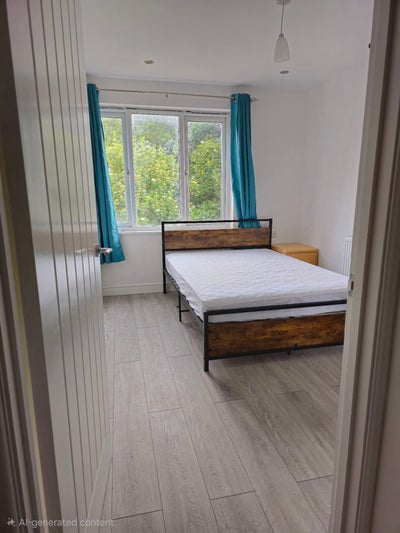 Double Room for sharing in Greenford Main Photo