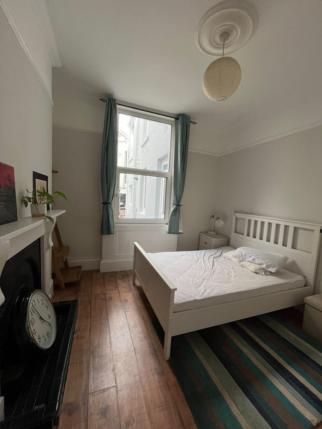 Two rooms available in a shared house Main Photo