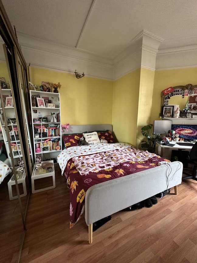 Double bedroom for rent in excellent location Main Photo
