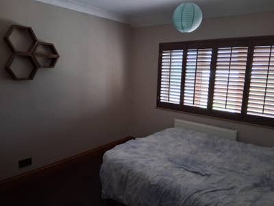 Room to rent in owner occupied house Main Photo
