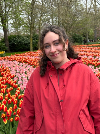 Friendly Professional Looking for Flatshare Main Photo