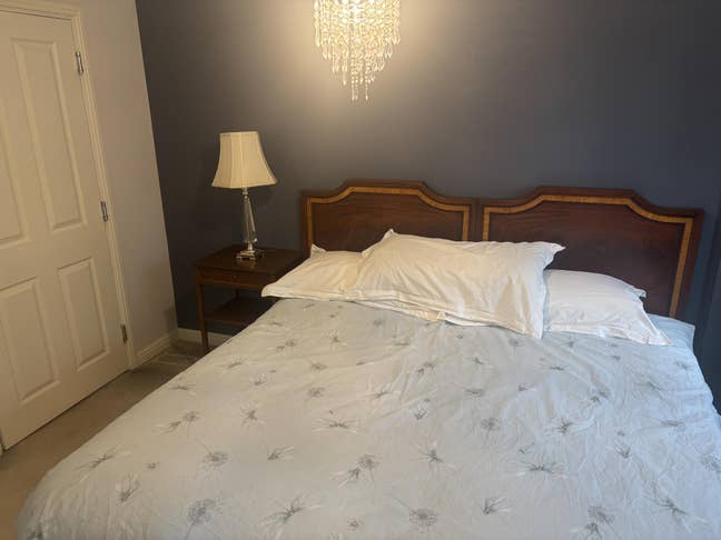 1 Bedroom En‑Suite Flat for Shared Rent: Dunstable Main Photo