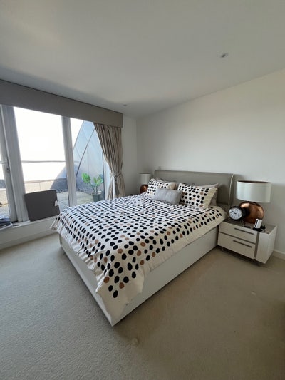 🏡 Furnished Room with En-suite in NW London Main Photo