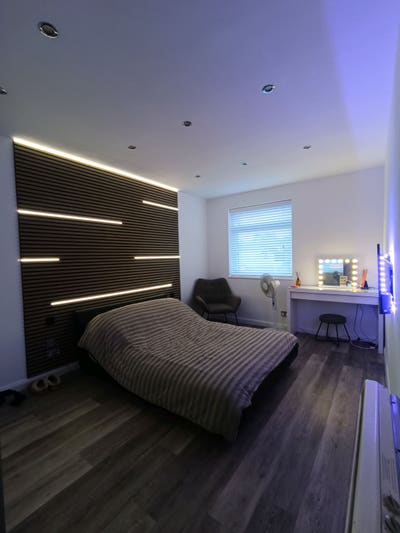 Modern Double Room For Rent  Main Photo