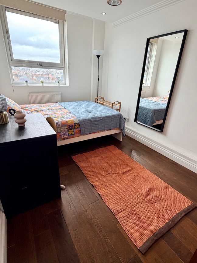🏡 Available Today | Modern Double Room | Holborn Main Photo