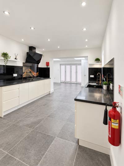 Beautiful Luxury Studio & Own Balcony Room Ready Main Photo