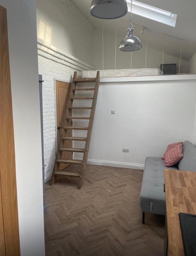     Luxury Studio – Private entrance, bills inc. Main Photo