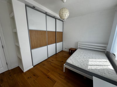 Double room available  Main Photo