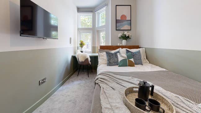 Modern Double Room | 5 mins to Tulse Hill Station Main Photo
