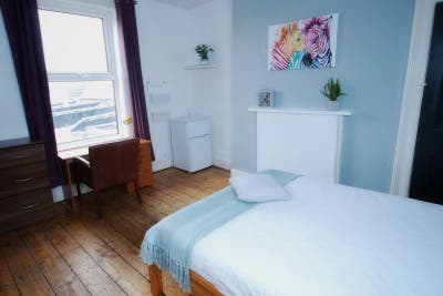 Stylish double En-suite - All bills included  Main Photo
