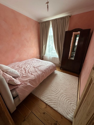 Double room in recently renovated Georgian Terrace Main Photo