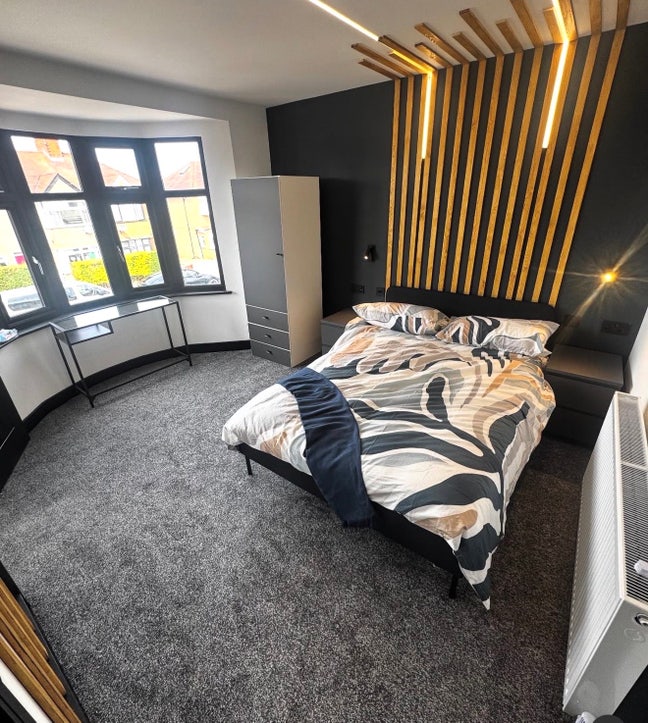 Brand New Ensuite | Luxury Co-Living | All bills | Main Photo