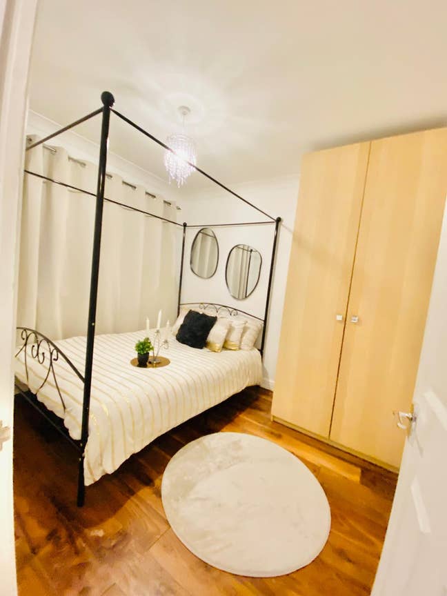 Double Room in Britannia Village with Garden Main Photo