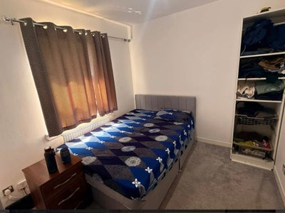 Spacious Semi-Detached House with Balcony -  Main Photo