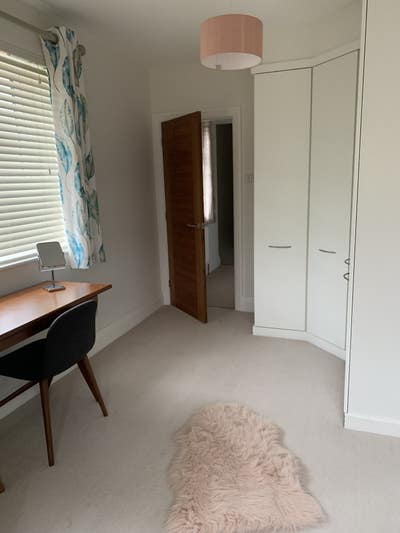 Large  en-suite bed sitting room Main Photo
