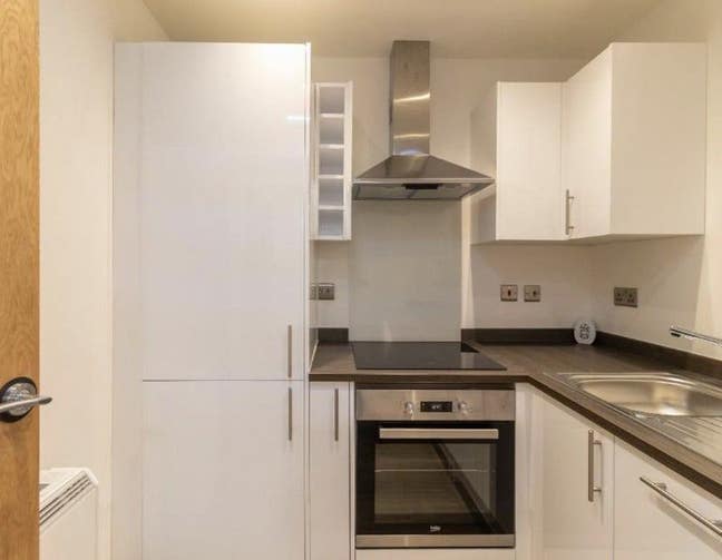 Utility bills for just &pound;50 per month total. Main Photo