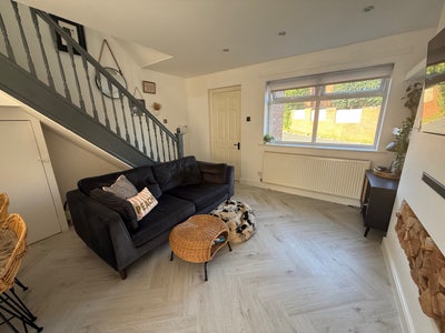 2 bedroom home available in Worsley - pet friendly Main Photo