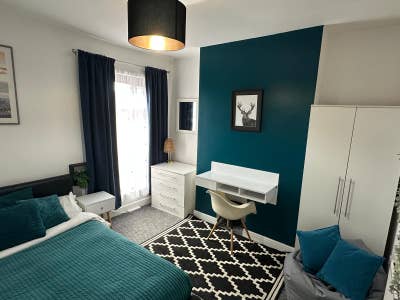 ***Hospital staff accommodation, available now*** Main Photo
