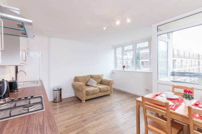 ✨ Double En-Suite Room | Near Homerton Station 🏡 Main Photo