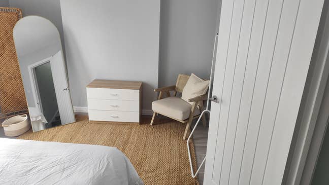 Large Double Room for Rent - Coleraine Main Photo