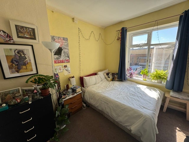 Spacious Double room Harringay Ladder Main Photo