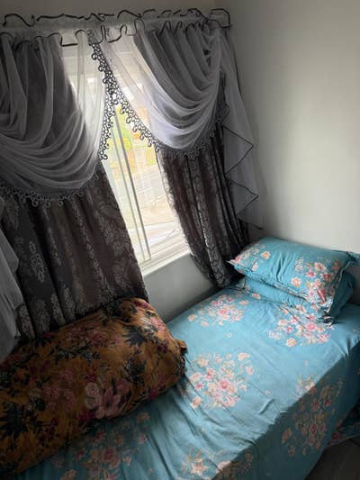 Modern Single and Double Room Available Main Photo