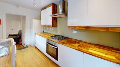 Room Available Near Newcastle City centre Main Photo