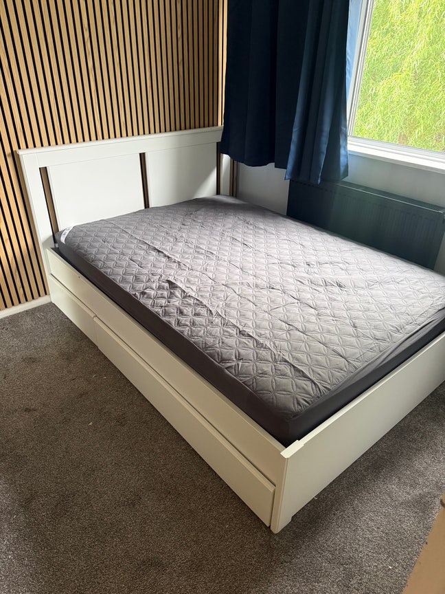 Double Room available in Park Gate - &pound;525 pcm Main Photo