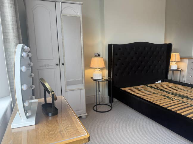 Beautiful King Studio Apartment Main Photo