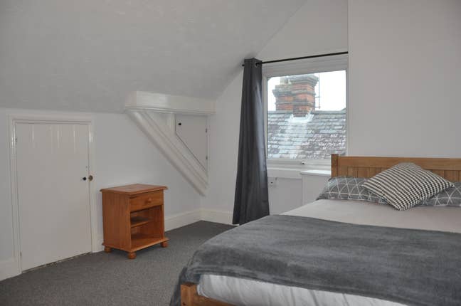 Double Room, Gigabit Wifi & Parking – Ipswich Main Photo
