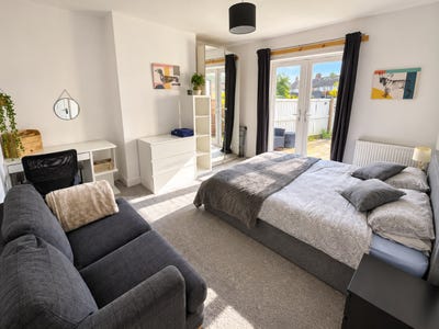 High Spec Student Accommodation - Available Now Main Photo