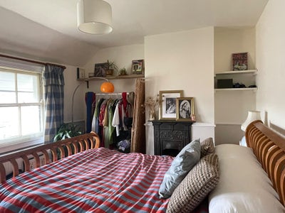 Double room in lovely cottage  Main Photo