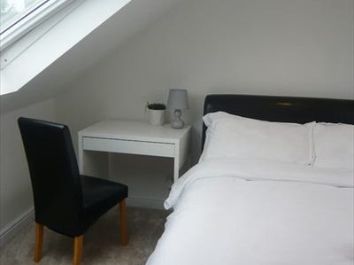 Bright Loft Ensuit Double Room Oldfield Park Bath  Main Photo