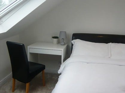 Bright Loft Ensuit Double Room Oldfield Park Bath  Main Photo