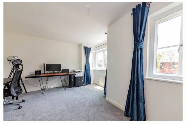2 large double rooms  Main Photo