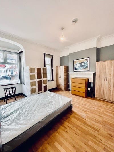 ✨🛏️ Double Room to Let in - Norbury
 Main Photo