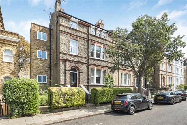 Double Room Available in Clapham Old Town Main Photo