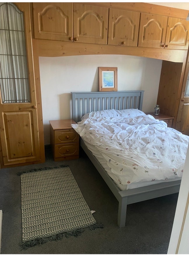 Double Room ,Bills no full deposit required  Main Photo