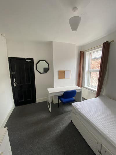Double Room Rothbury Terrace Heaton Main Photo