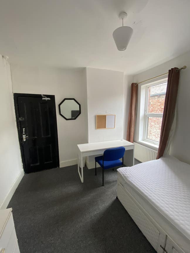 Double Room Rothbury Terrace Heaton Main Photo