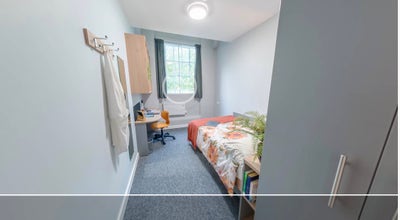 Room available for contract overtake  Main Photo