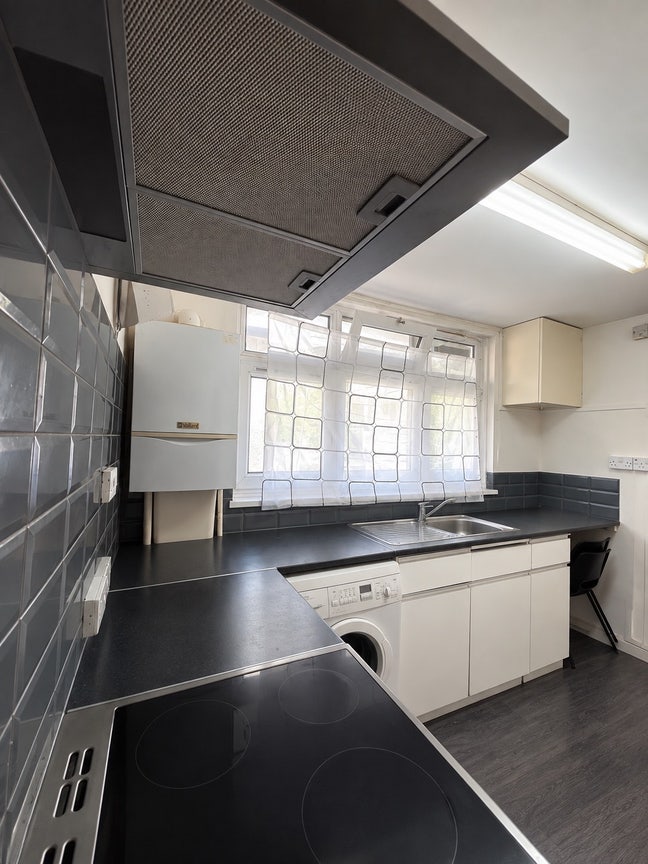 Room for Rent – London Main Photo